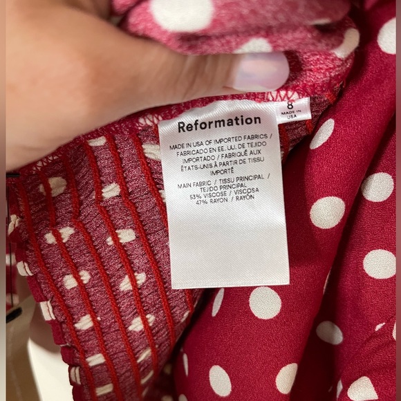 Reformation Reign Top in Campari size 8 - Picture 7 of 8